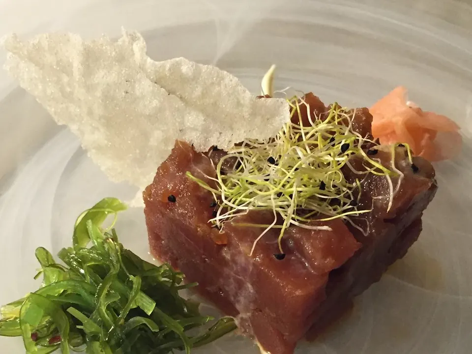 Tartar de atún, uno de los platos de Catering Albahaca
